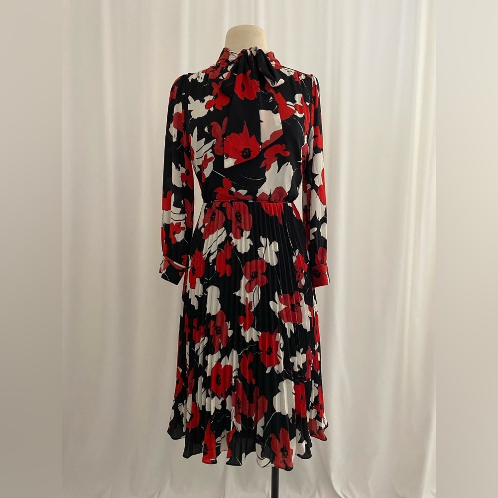J. Crew Tie neck dress - Picture 1 of 5